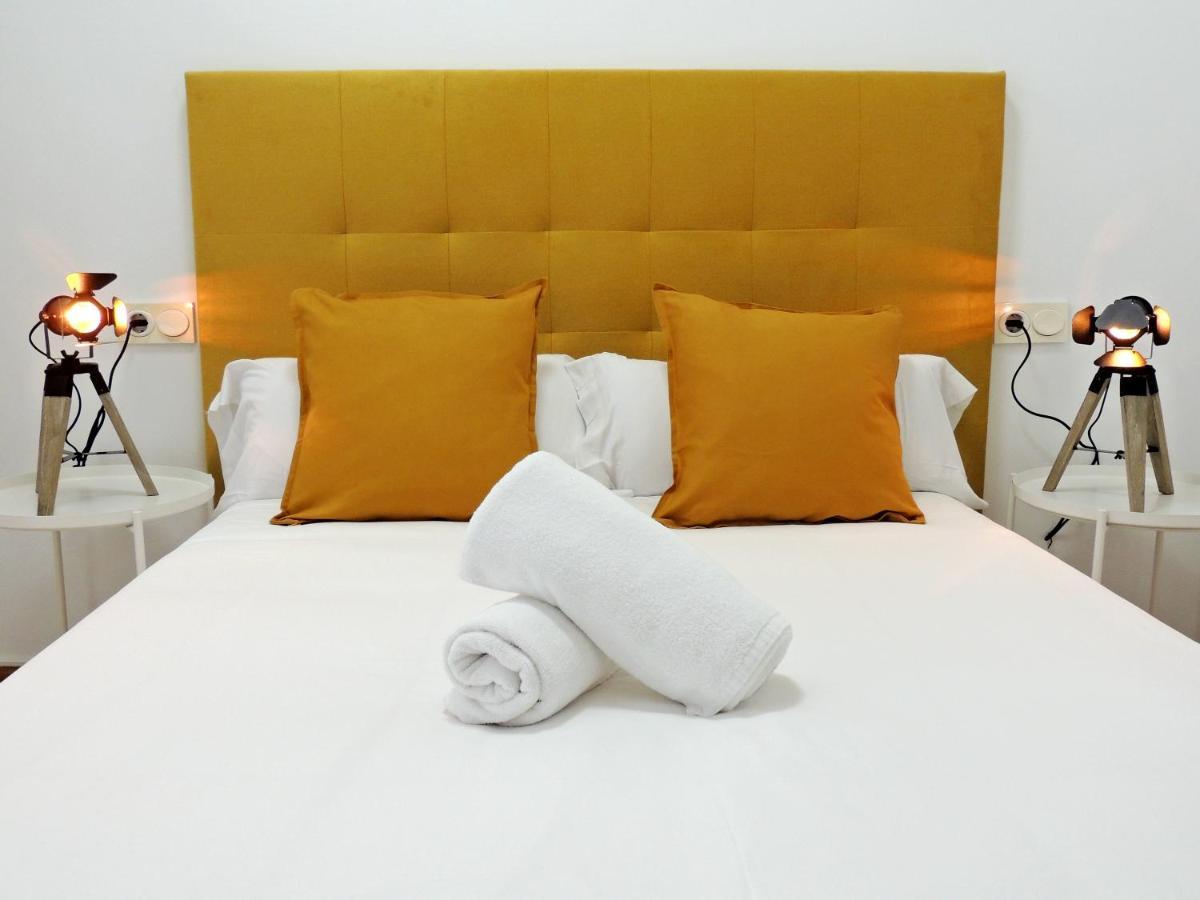 אוביידו Casa Aurea-Apartamento Zona Antigua,Parking Y Wifi By Delabra Apartments מראה חיצוני תמונה